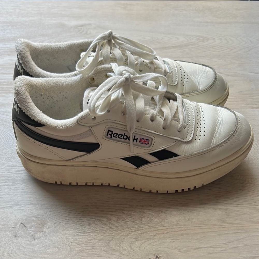 Reebok White and Black Sneakers